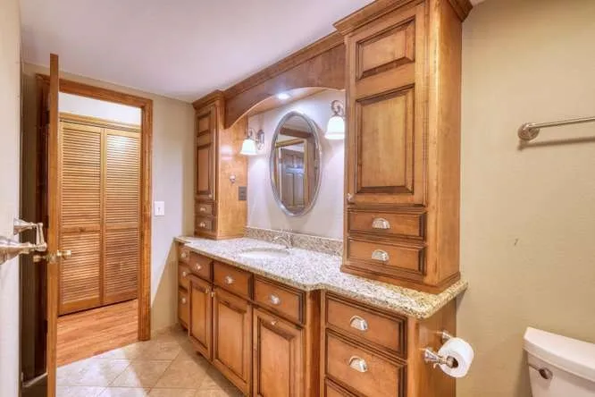 100 Sourwood Lane Hayesville, NC 28904