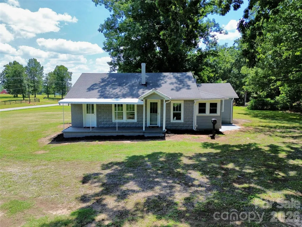 4934 E NC 10 Highway Catawba, NC 28609