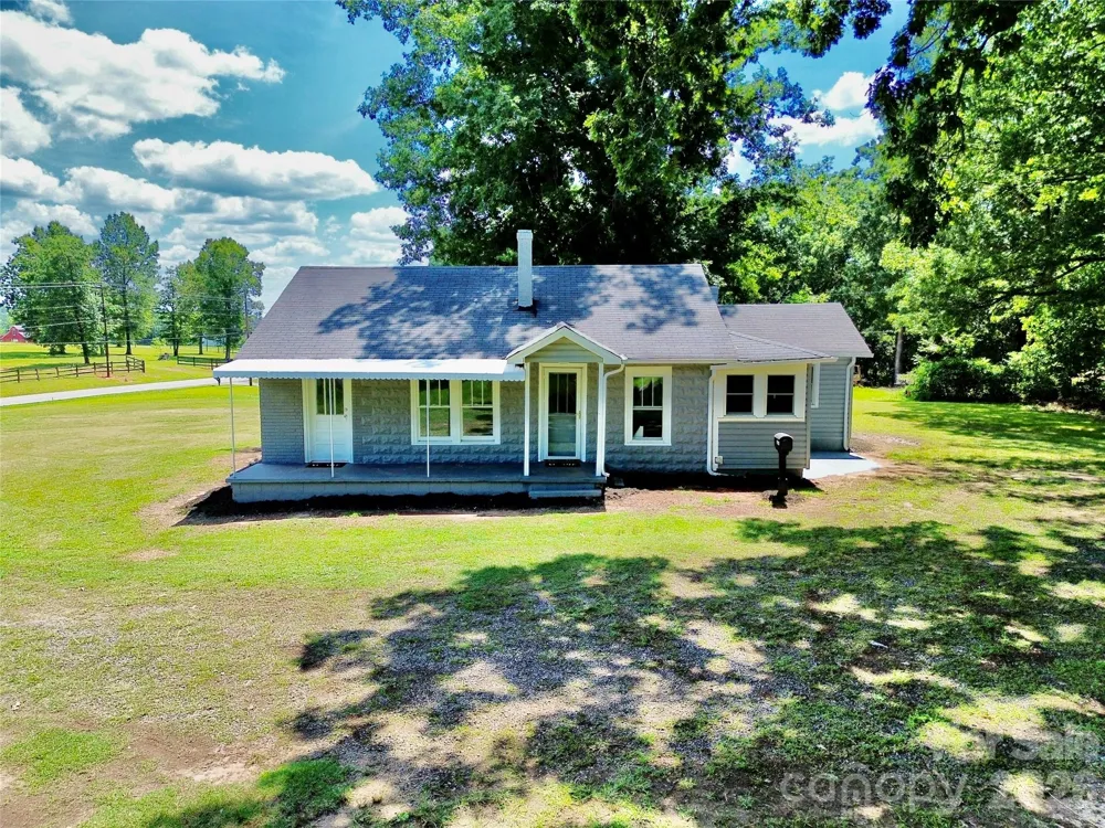 4934 E NC 10 Highway Catawba, NC 28609
