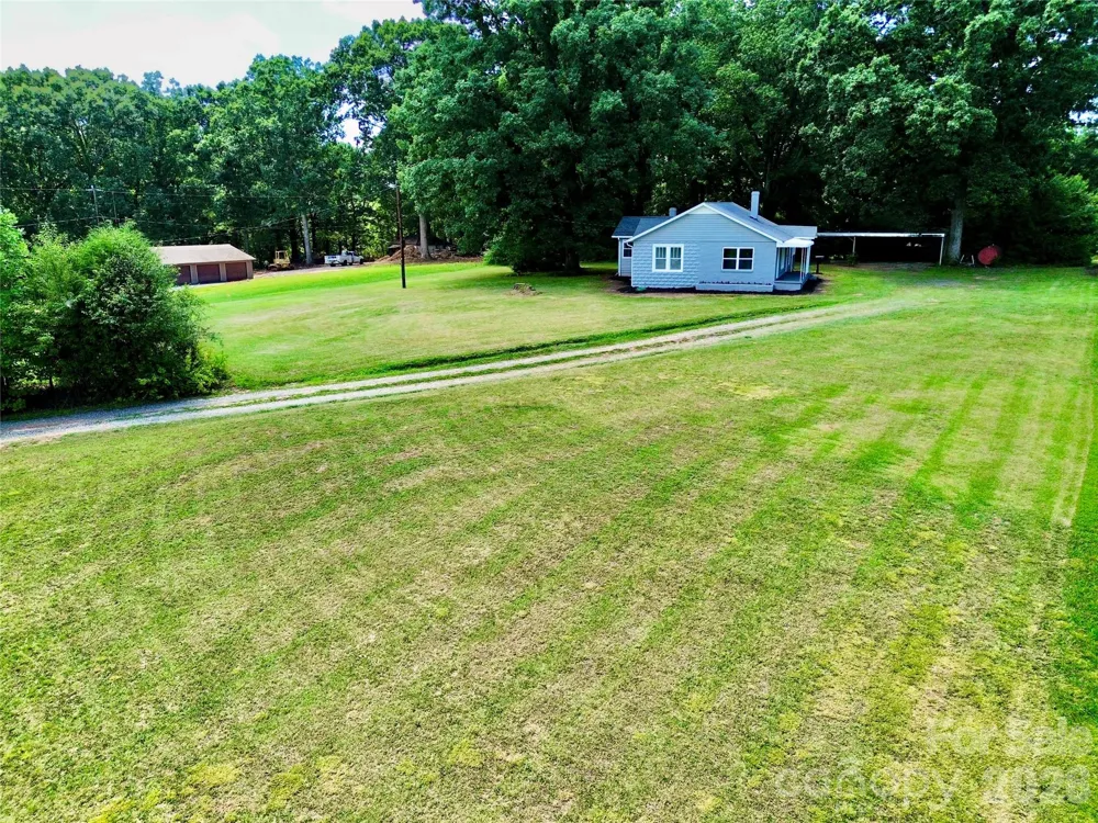 4934 E NC 10 Highway Catawba, NC 28609