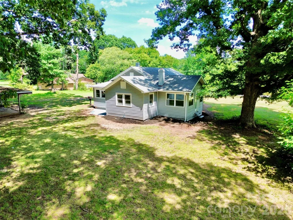 4934 E NC 10 Highway Catawba, NC 28609