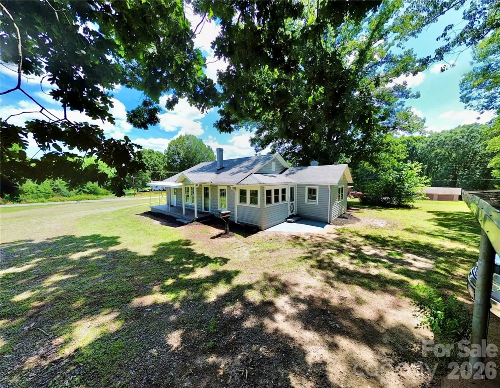 4934 E NC 10 Highway Catawba, NC 28609