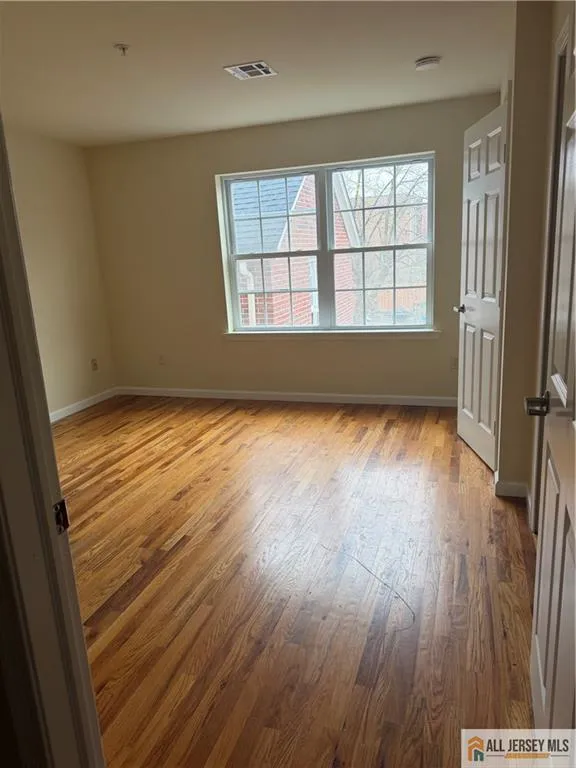 95 Main 2a Street Sayreville, NJ 08872