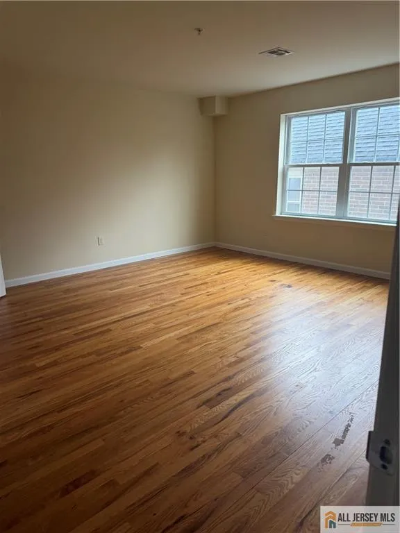 95 Main 2a Street Sayreville, NJ 08872
