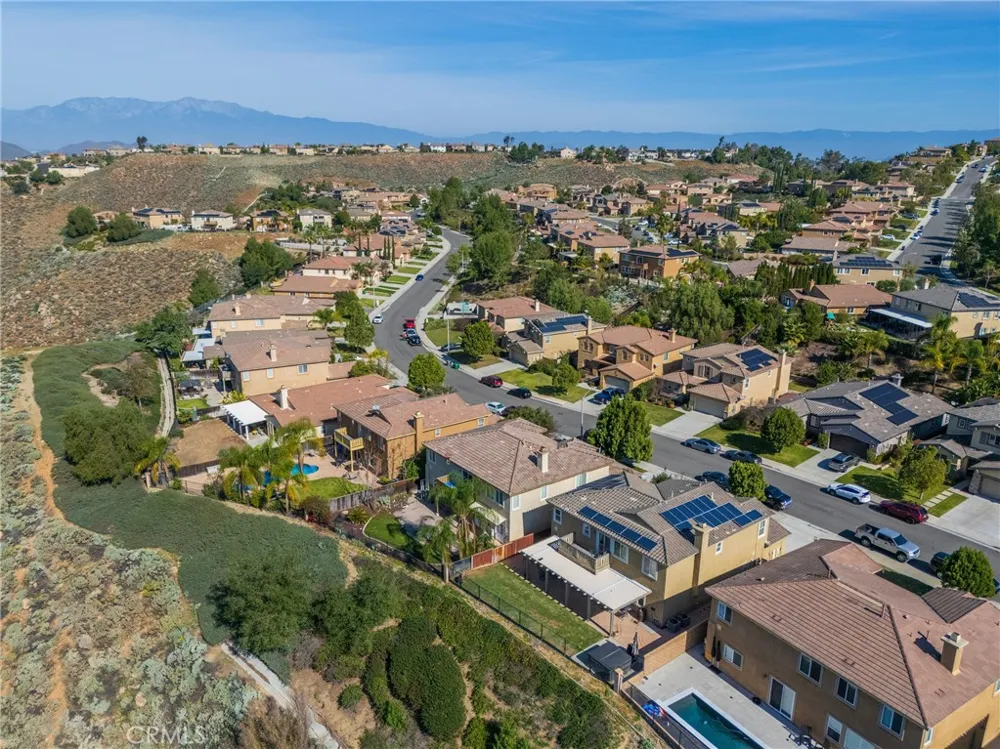 17073 Spring Canyon Riverside, CA 92503