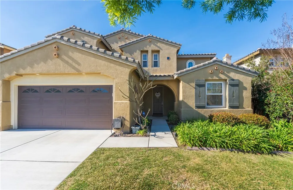 17073 Spring Canyon Riverside, CA 92503