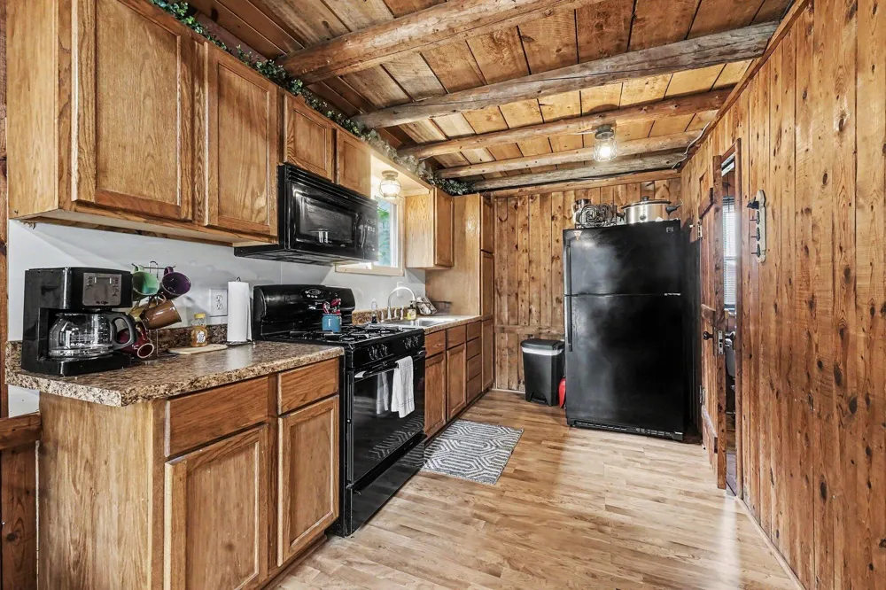 2644 Lansing Street Crystal, MI 48818