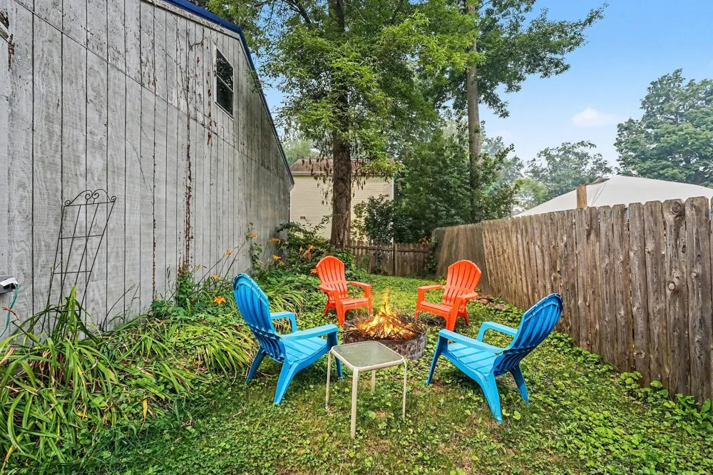 2644 Lansing Street Crystal, MI 48818