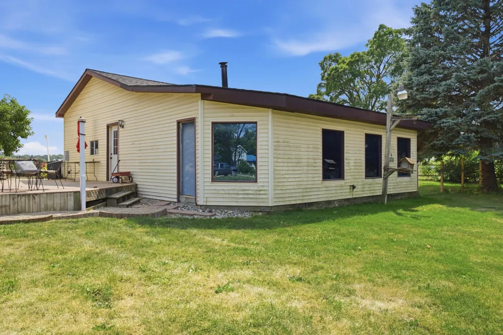 6113 E Musgrove Highway Sunfield, MI 48890