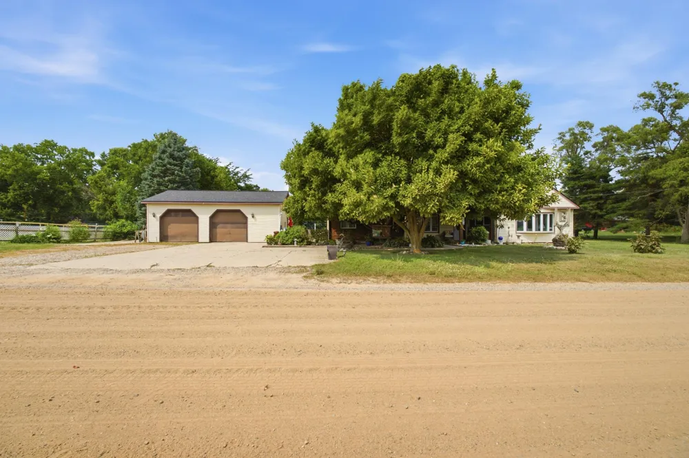 6113 E Musgrove Highway Sunfield, MI 48890
