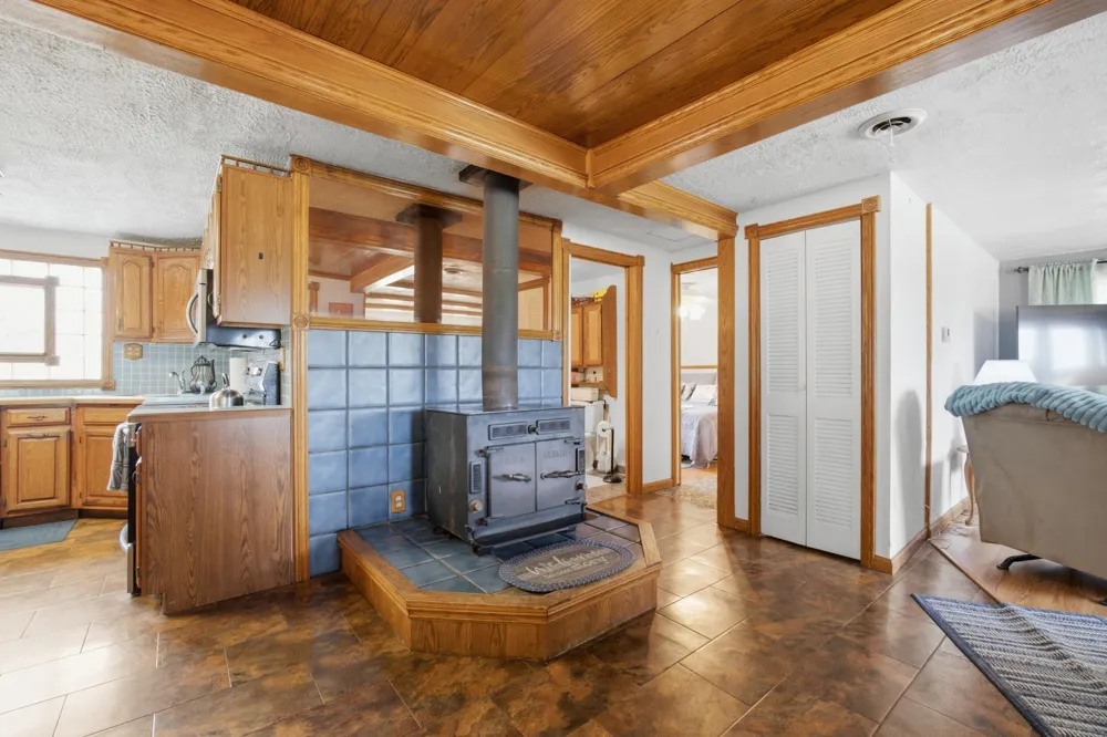 6113 E Musgrove Highway Sunfield, MI 48890