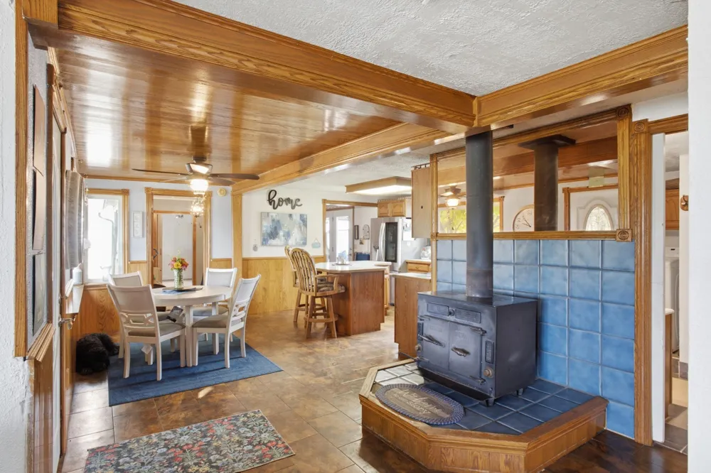 6113 E Musgrove Highway Sunfield, MI 48890