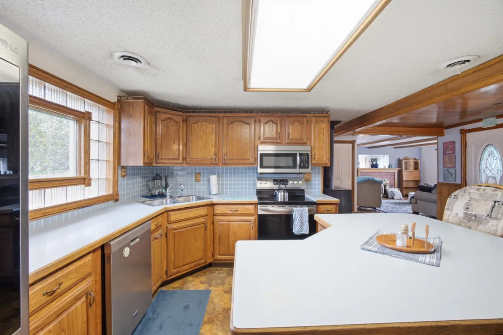 6113 E Musgrove Highway Sunfield, MI 48890