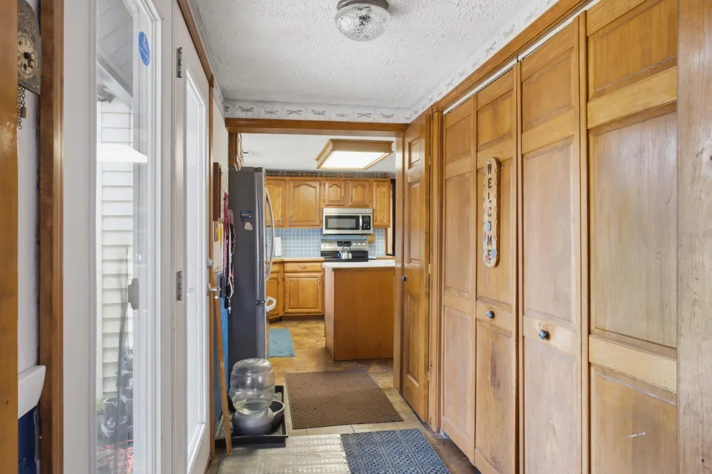 6113 E Musgrove Highway Sunfield, MI 48890