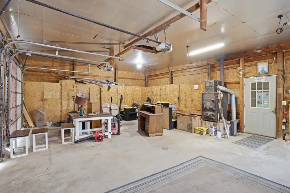6113 E Musgrove Highway Sunfield, MI 48890