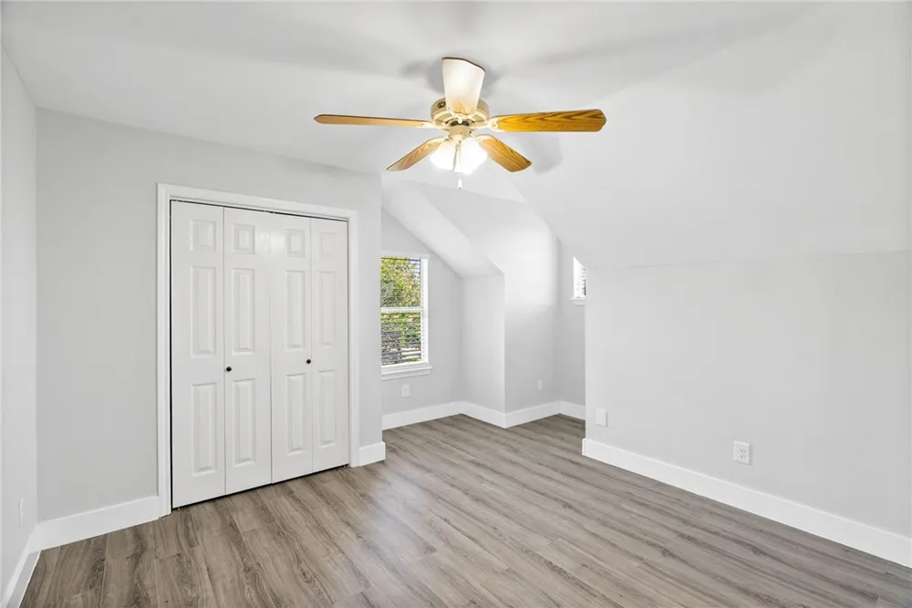 6009 King Trail Corpus Christi, TX 78414