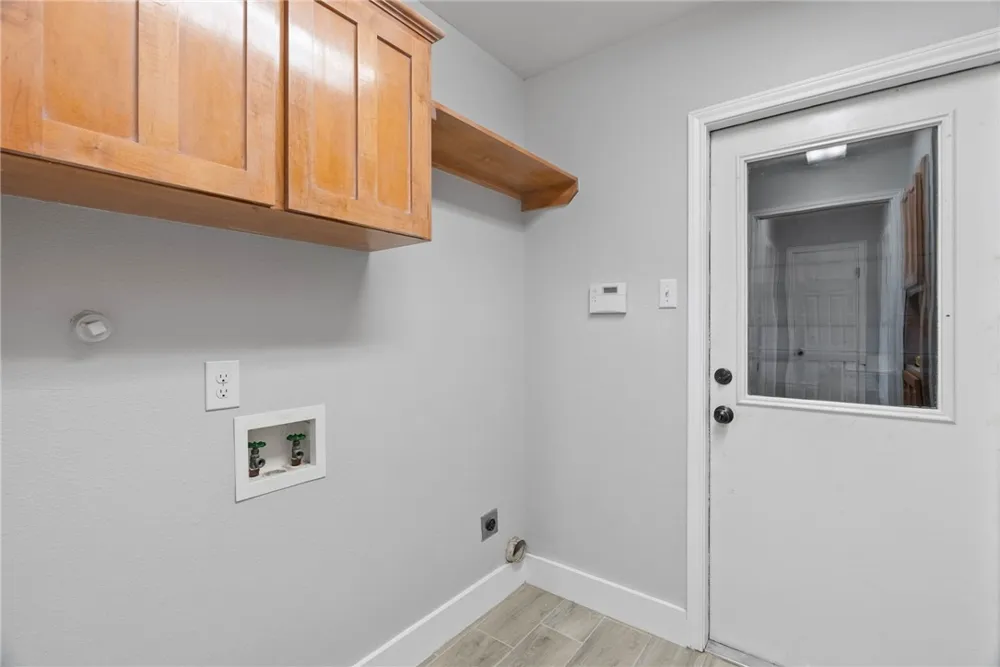 6009 King Trail Corpus Christi, TX 78414