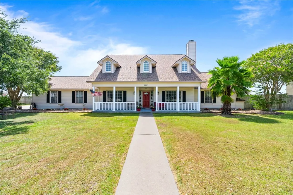 6009 King Trail Corpus Christi, TX 78414