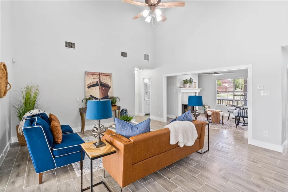 6009 King Trail Corpus Christi, TX 78414