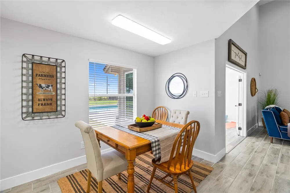 6009 King Trail Corpus Christi, TX 78414