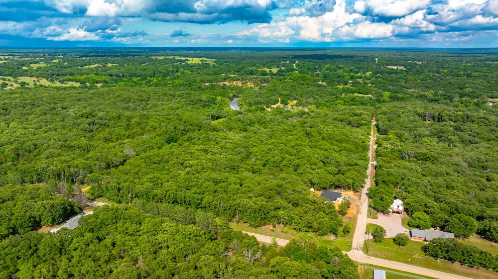 Elks Road Tishomingo, OK 73460