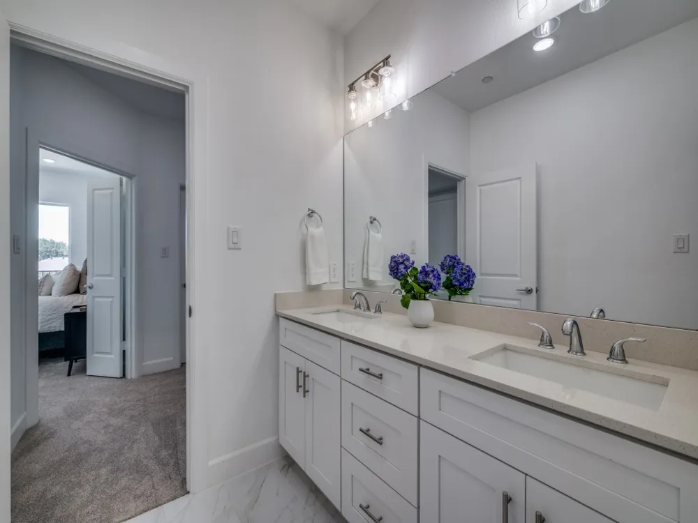5613 Woodlands Drive The Colony, TX 75056