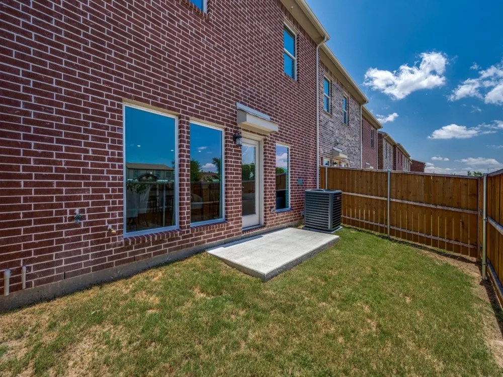 5613 Woodlands Drive The Colony, TX 75056