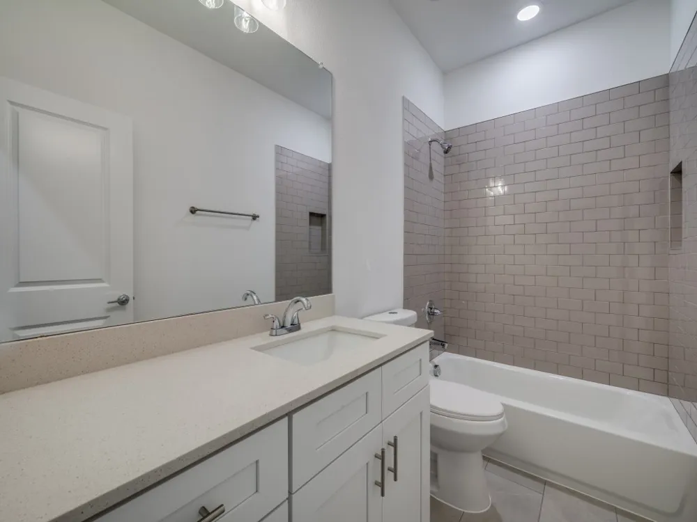 5613 Woodlands Drive The Colony, TX 75056