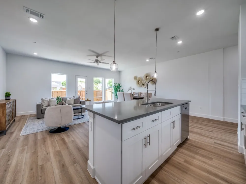 5613 Woodlands Drive The Colony, TX 75056