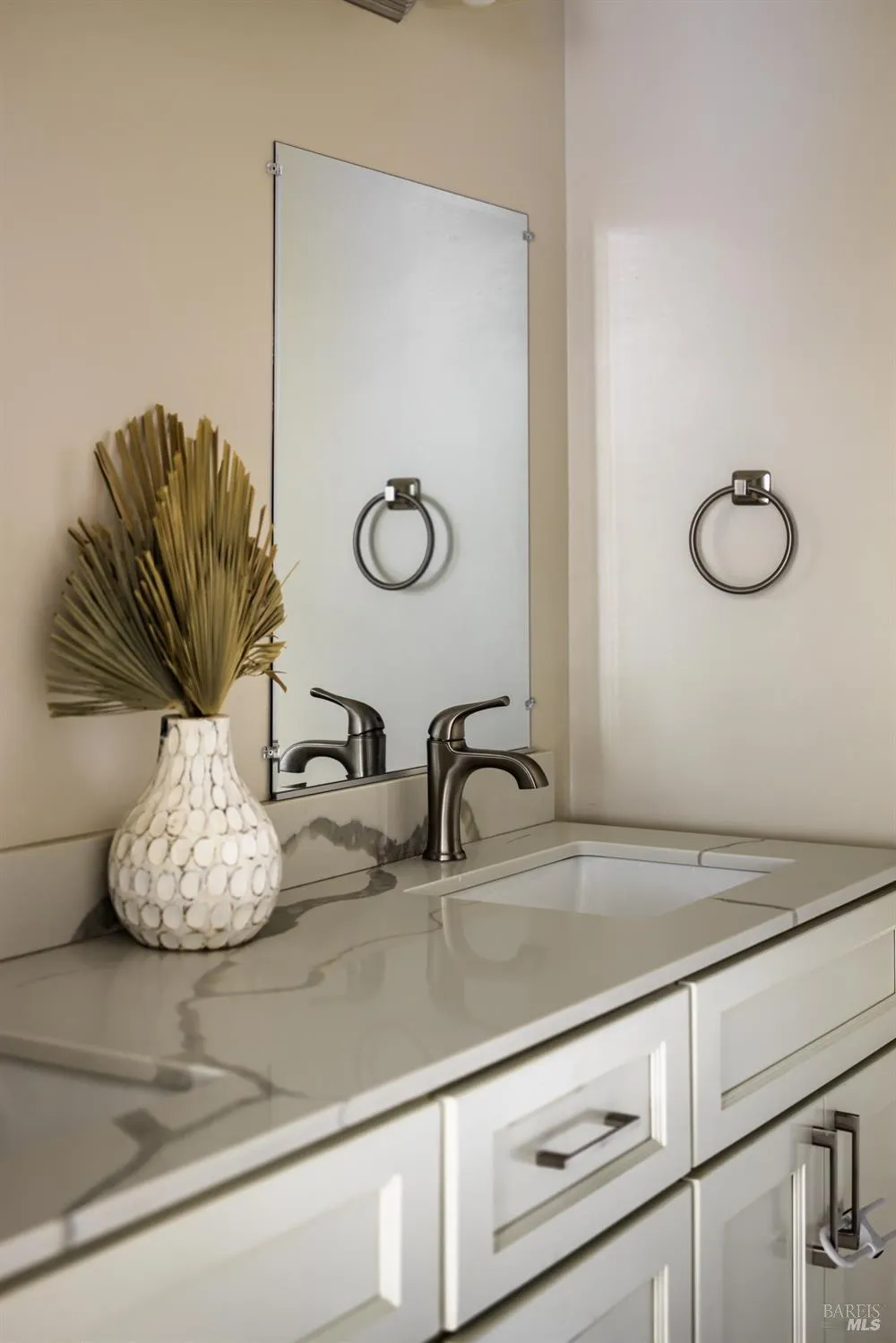 184 Brookdale Drive Vacaville, CA 95687