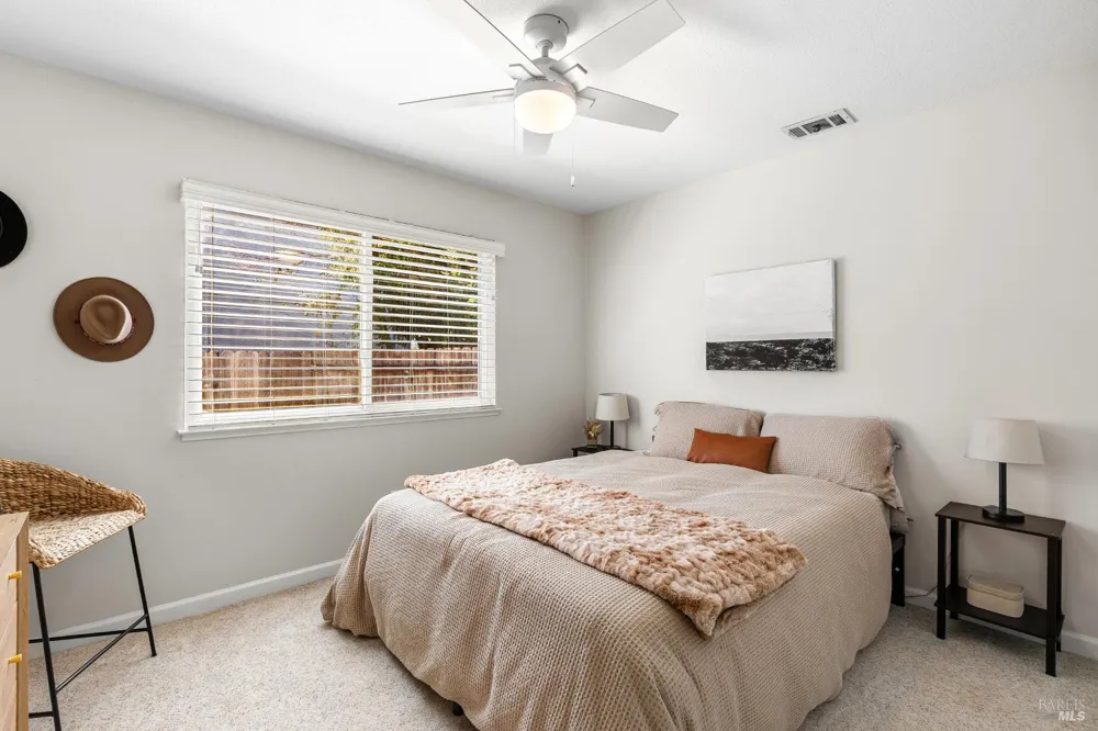 184 Brookdale Drive Vacaville, CA 95687