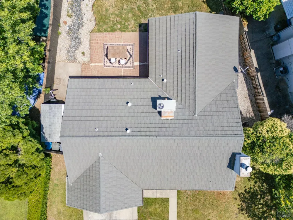 184 Brookdale Drive Vacaville, CA 95687
