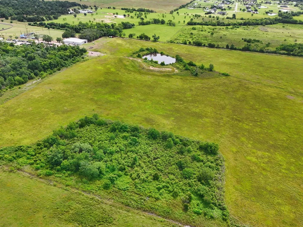 33753 Betka Road Waller, TX 77484
