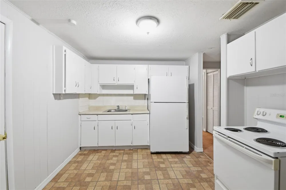 3008 43RD STREET Tampa, FL 33605