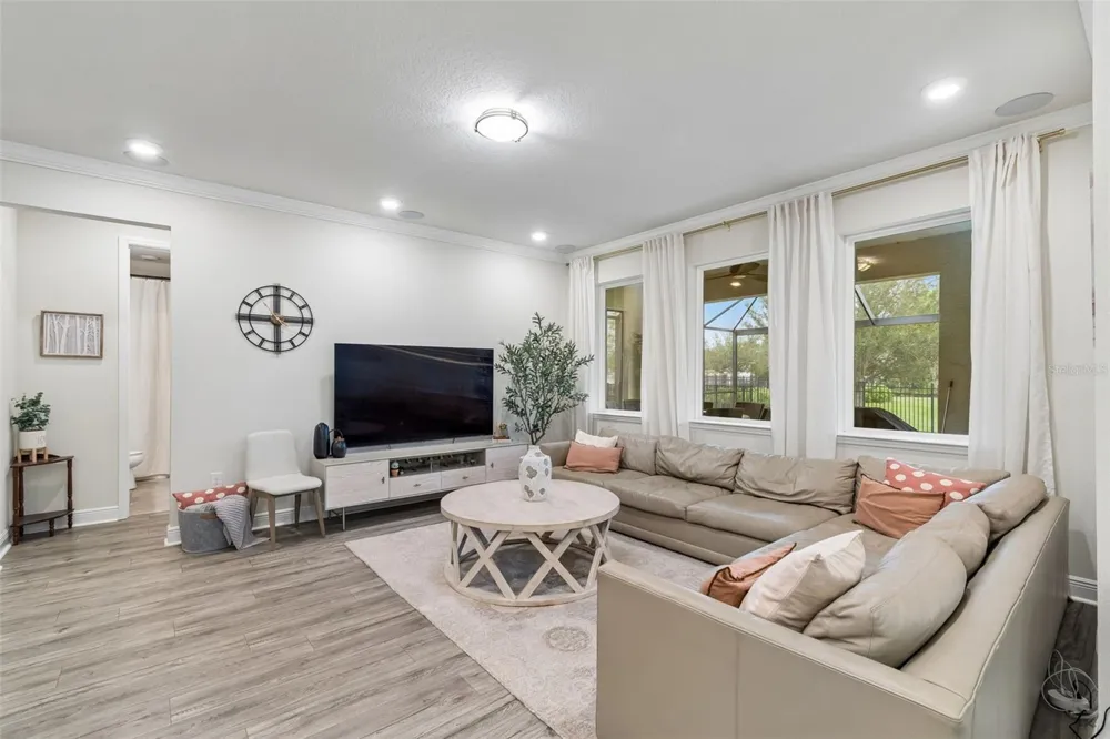 11512 NAVEL ORANGE WAY Tampa, FL 33626