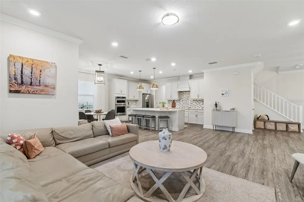 11512 NAVEL ORANGE WAY Tampa, FL 33626