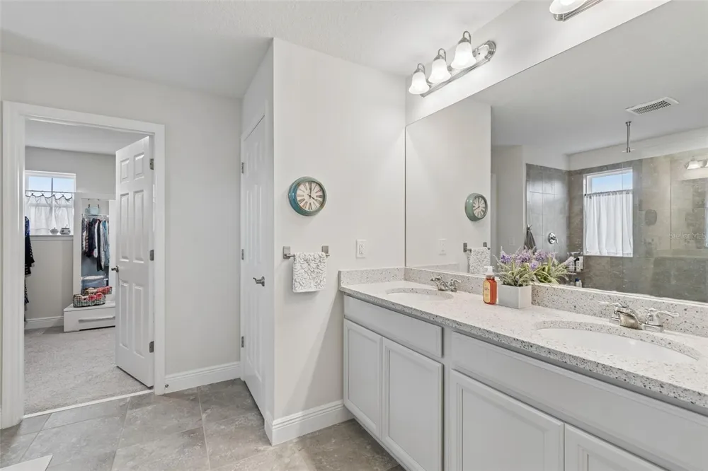11512 NAVEL ORANGE WAY Tampa, FL 33626