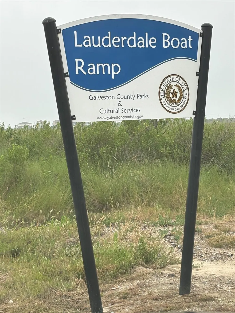 1026 Gayle Street Gilchrist, TX 77617