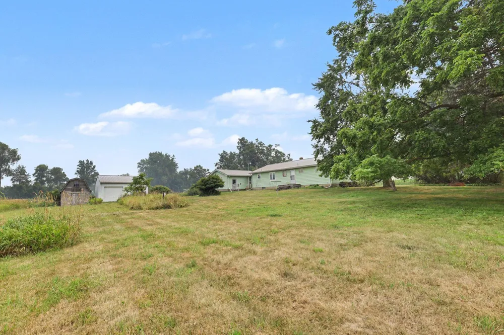 524 Hubbell Road Orleans, MI 48865