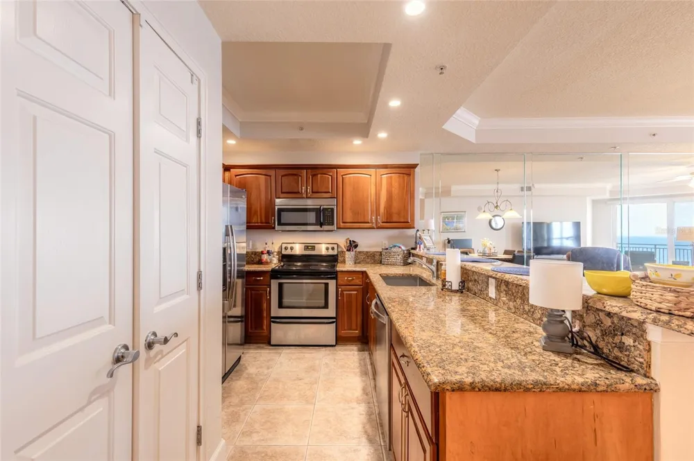 2403 S ATLANTIC AVENUE #910 Daytona Beach Shores, FL 32118