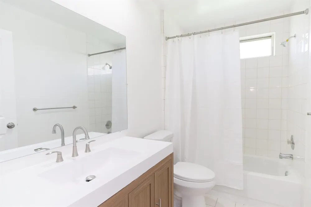 1202 Silverleaf Oak Court Palm Beach Gardens, FL 33410