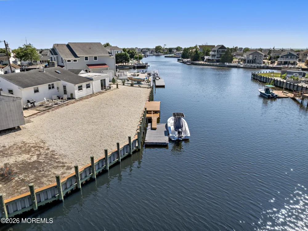 34 Lake Singleton Court Little Egg Harbor, NJ 08087