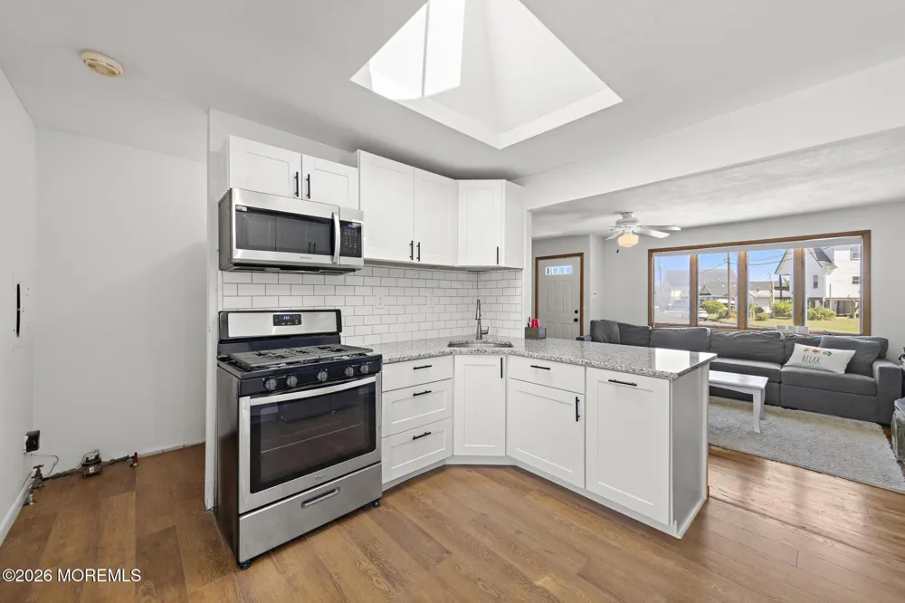 34 Lake Singleton Court Little Egg Harbor, NJ 08087