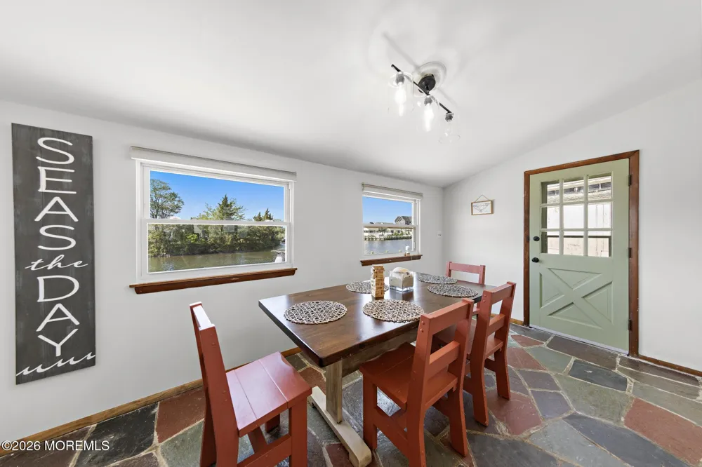 34 Lake Singleton Court Little Egg Harbor, NJ 08087
