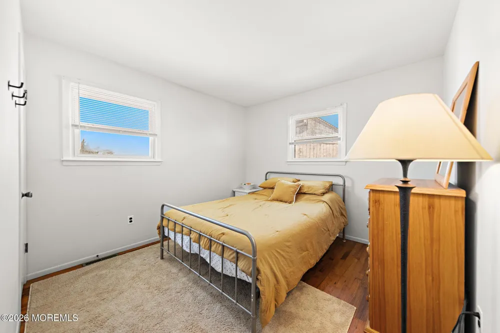 34 Lake Singleton Court Little Egg Harbor, NJ 08087