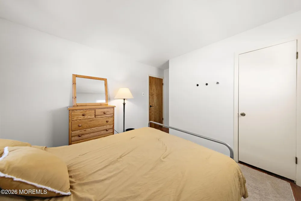34 Lake Singleton Court Little Egg Harbor, NJ 08087