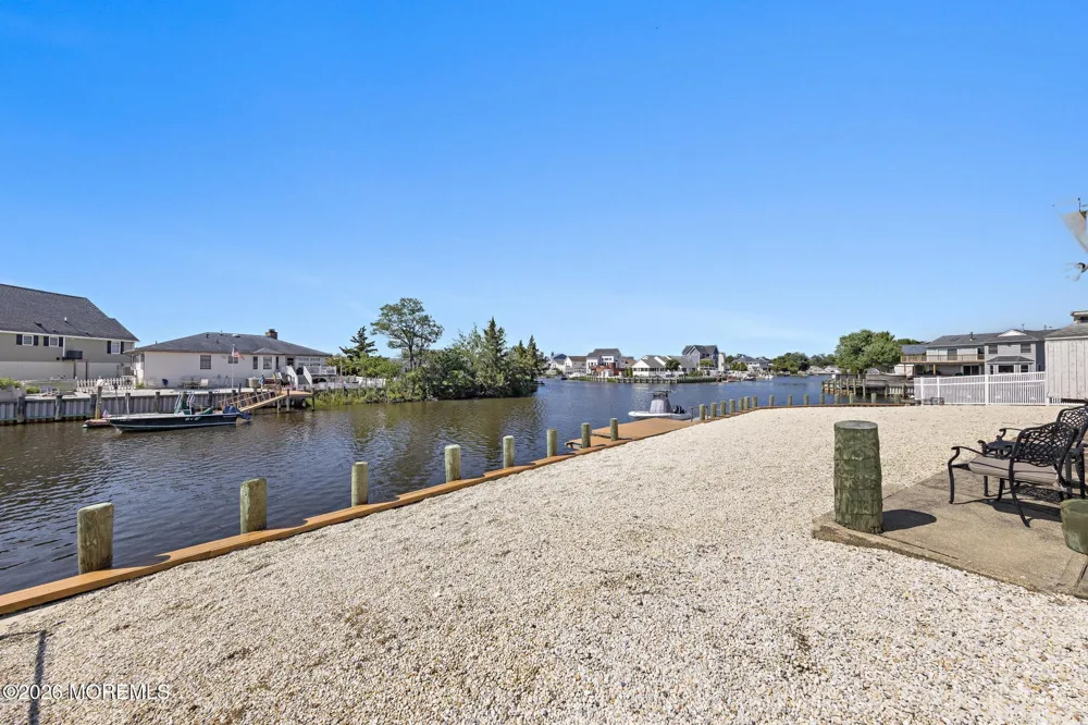 34 Lake Singleton Court Little Egg Harbor, NJ 08087