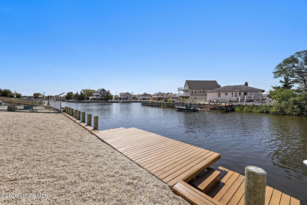 34 Lake Singleton Court Little Egg Harbor, NJ 08087