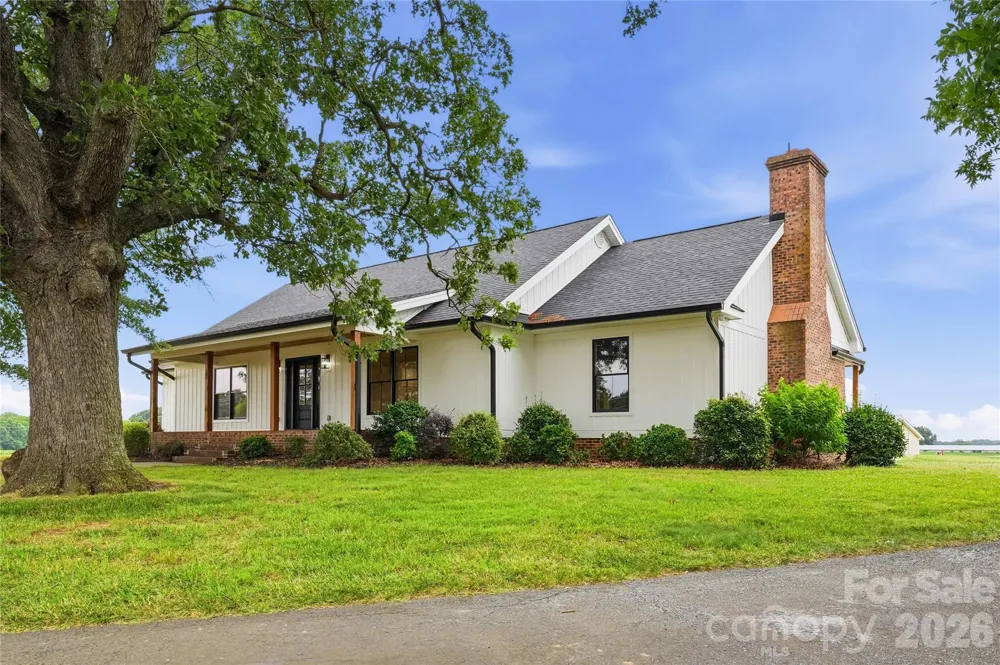 1421 Old Highway 74 Marshville, NC 28103