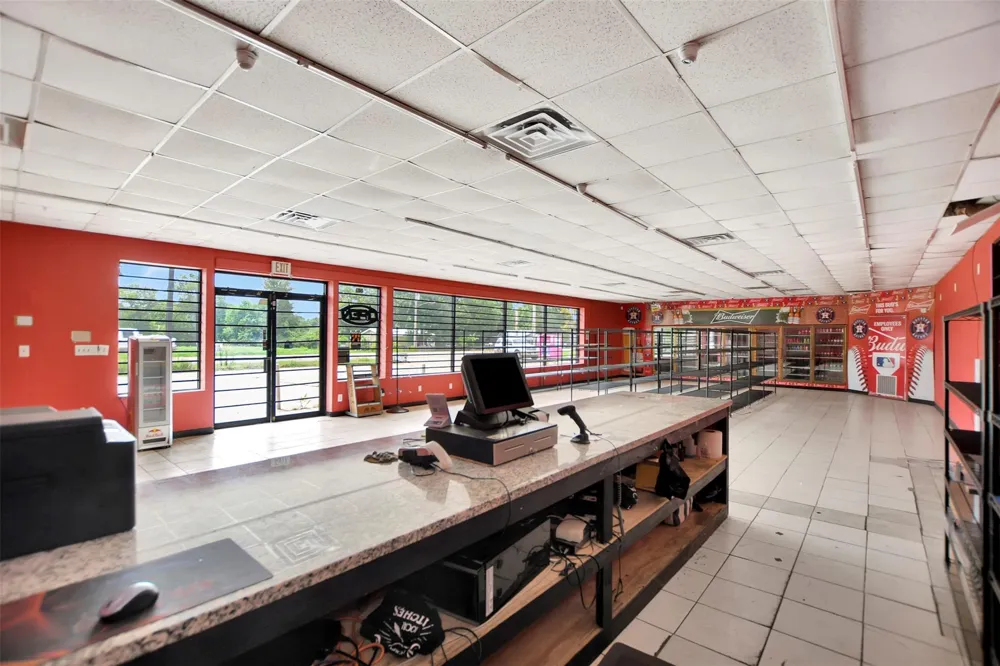 9240 State Highway 75 S New Waverly, TX 77358